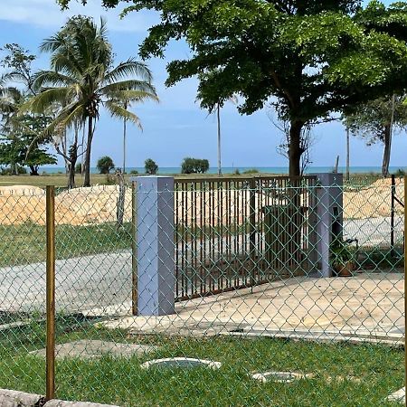 Arwaa Homestay Beachview 바촉 외부 사진
