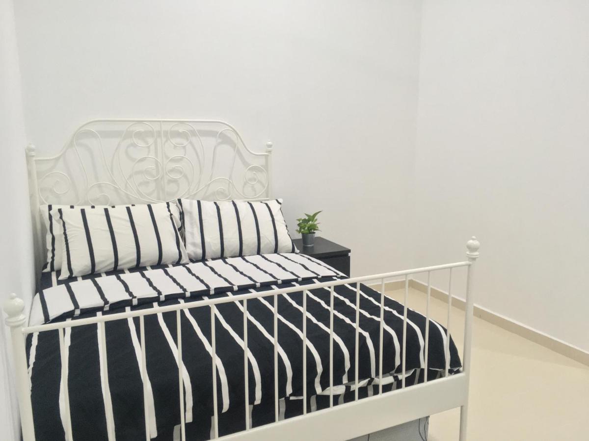 Arwaa Homestay Beachview 바촉 외부 사진