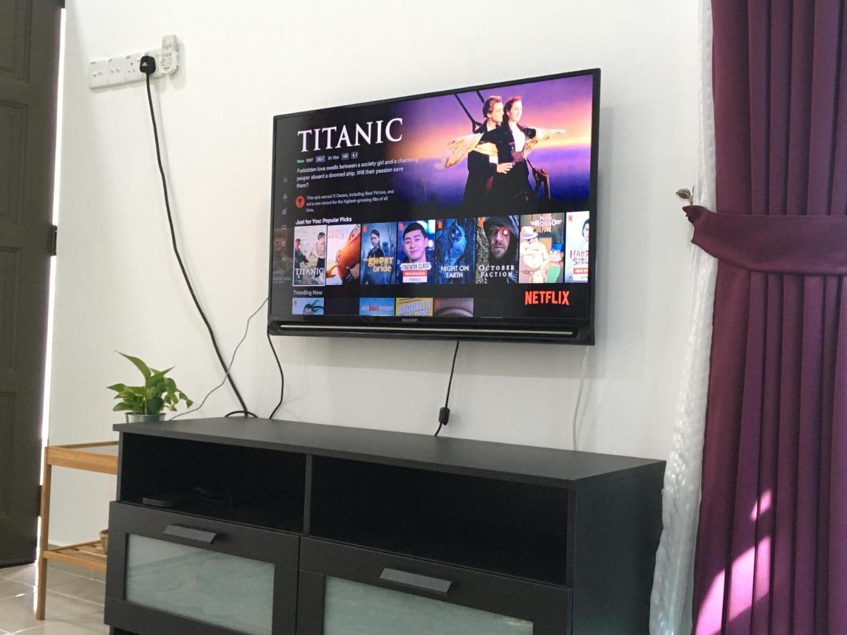 Arwaa Homestay Beachview 바촉 외부 사진