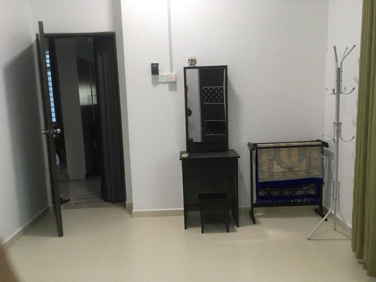 Arwaa Homestay Beachview 바촉 외부 사진