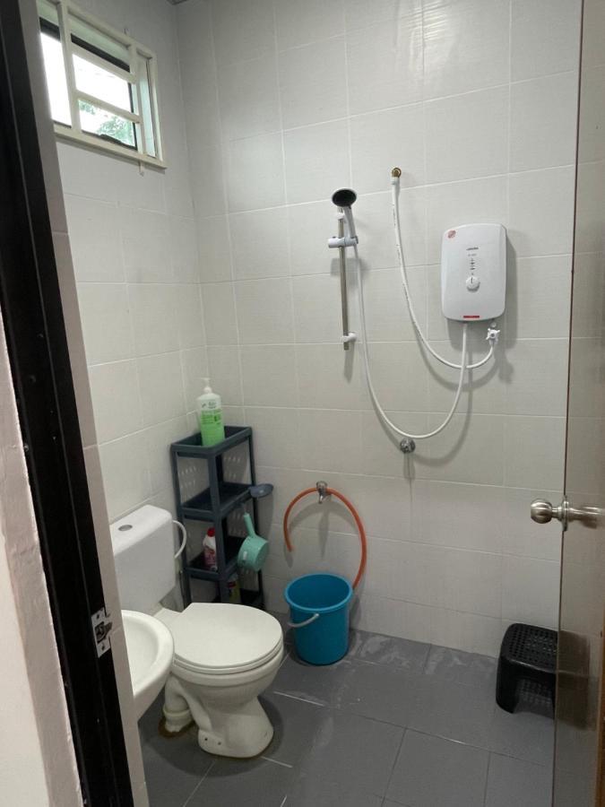 Arwaa Homestay Beachview 바촉 외부 사진